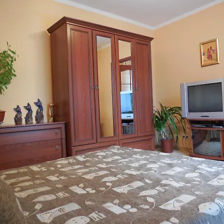 恩卡特因斯卡亚公寓酒店 敖德萨